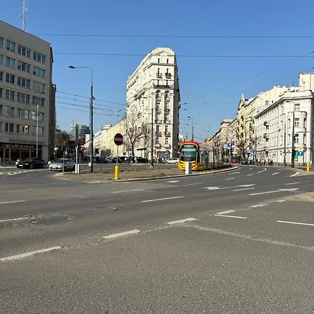 Chocimska 35 - Skwer Tarasa Szewczenki - Stary Mokotów *