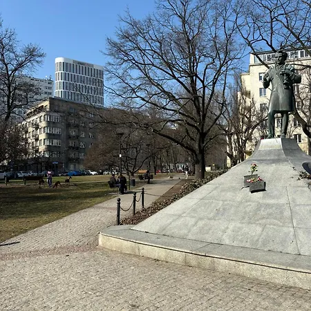 Chocimska 35 - Skwer Tarasa Szewczenki - Stary Mokotow Lägenhet Warszawa